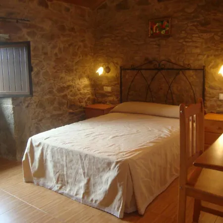 House 3 Bedrooms 3473 *